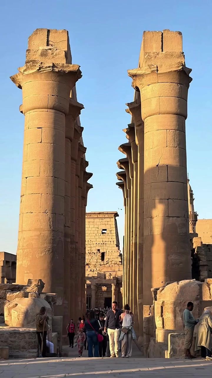 Luxor Temple, photographed by Si and Beth