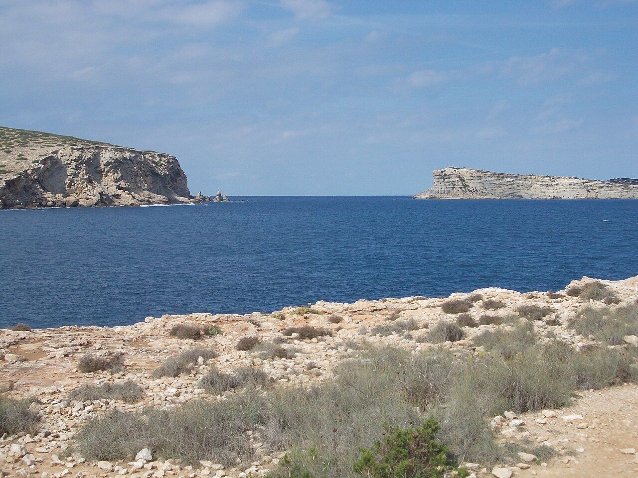 Balearen, Ibiza, Wanderung NW Cala Codolar - Cala Comte - Punta de sa Torre
