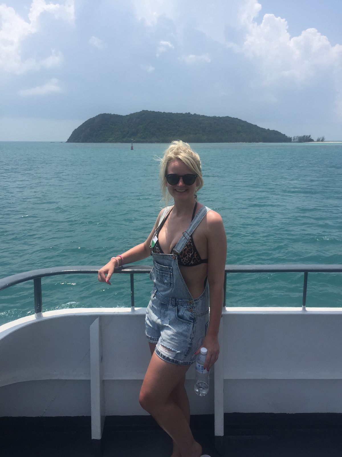 Crossing to Koh Phangan, photographed by Si and Beth