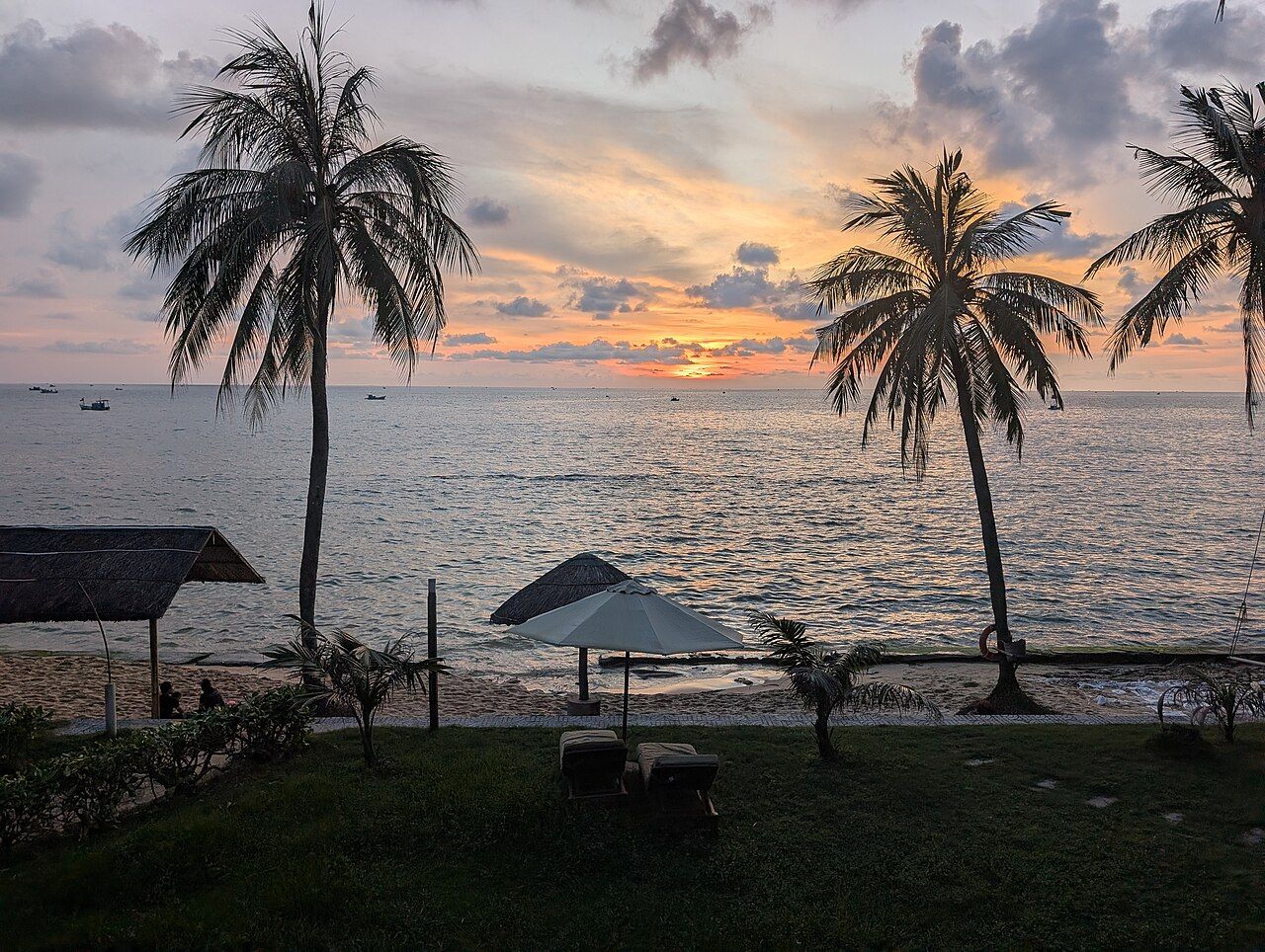 sunset at Phu Quoc beach Saigon Phu Quoc Resort and Spa