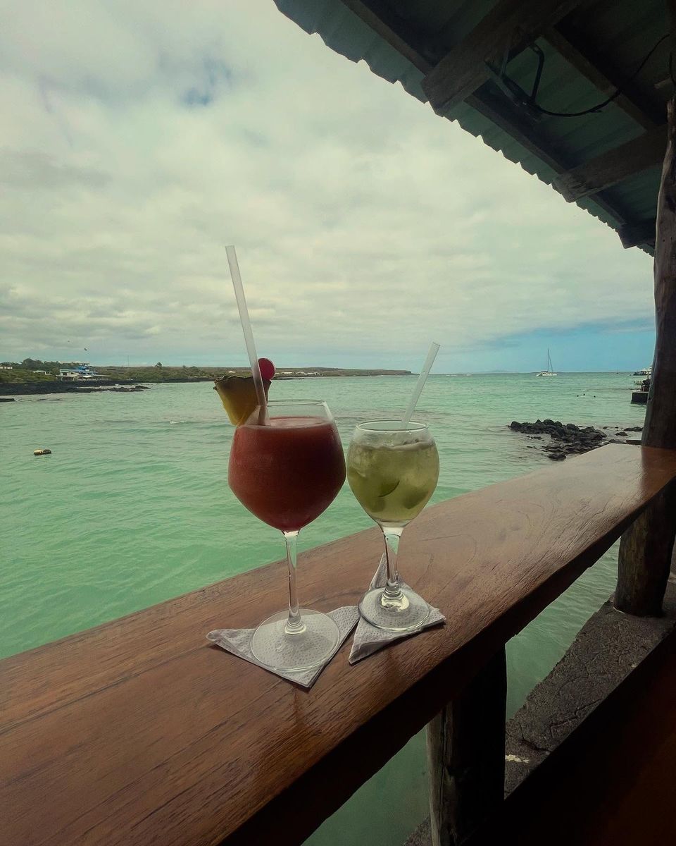 Cocktails over the water in the Galápagos