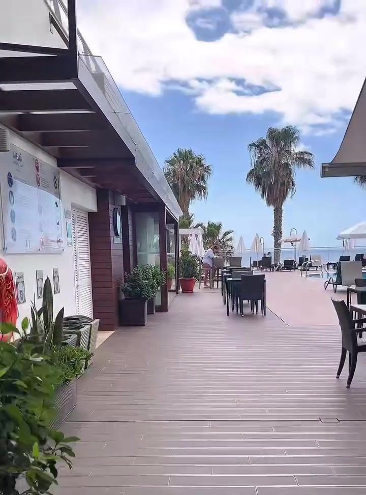 The promenade at the Meliá Madeira Mare, Funchal