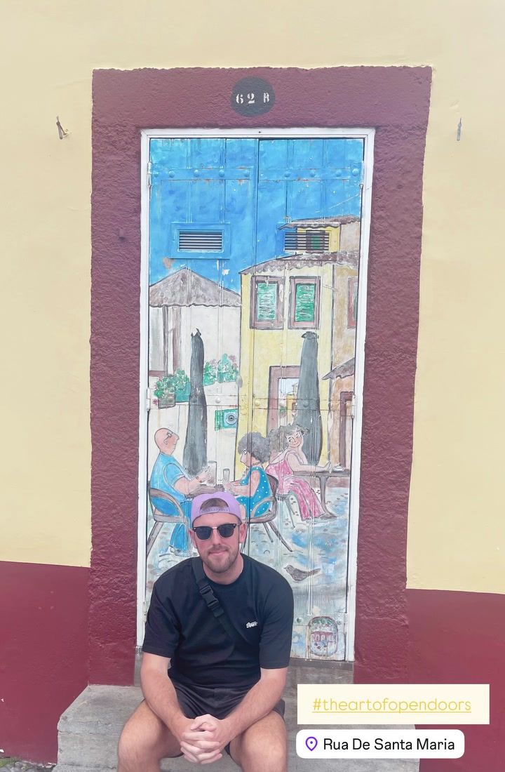 A painted door on Rua de Santa Maria, Funchal